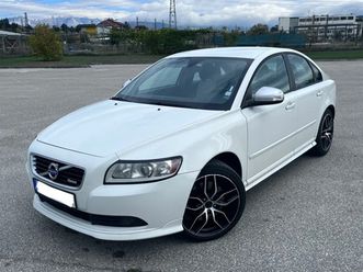 volvo s40 d3 r-design 5-цилиндъра