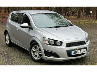 (61) 1.4 lt auto euro 5 5dr