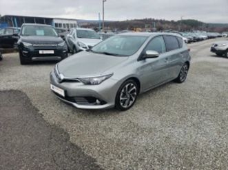 toyota auris 1.8 hibrid ≫ 2016 • 10 900 eur • id