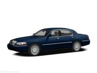 used 2009 lincoln town car signature