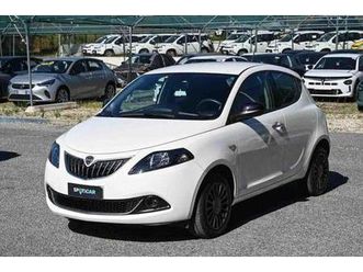 1.0 firefly 5 porte s and s hybrid silver