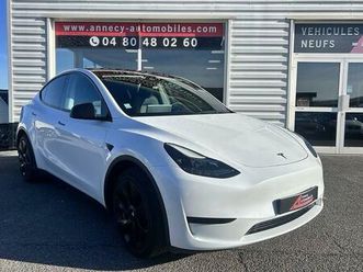 tesla model y standard rwd