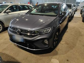 1.0 tsi r-line +panorama +acc +led