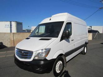 2016 freightliner 144 wb sprinter drw reefer van 3500