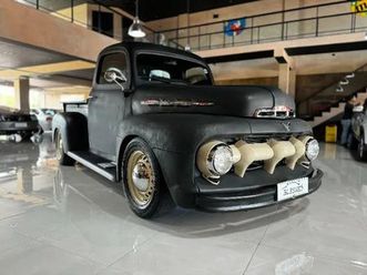 ford f1 com mecânica de hilux