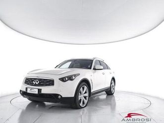 infiniti fx fx30d s - per operatori del settore
