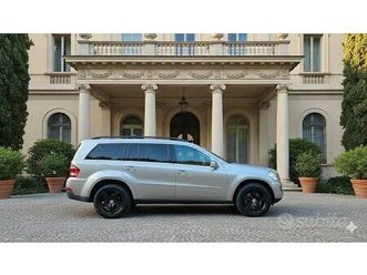 permuto mercedes 7 posti