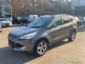 ford kuga titanium *120kw* *automatikgetriebe*