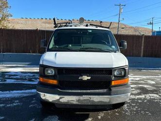 2014 chevrolet express 2500 cargo · van