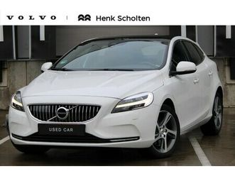 volvo v40 - t5 inscription | panorama dak | elektrische stoel met memory | schakel flippertjes | parke