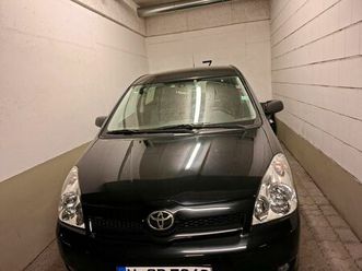 auto toyota corolla verso 7 plätze benzin bj 2005