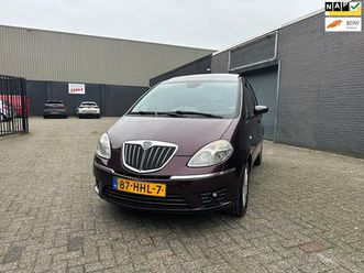 lancia musa - 1.4-16v platino clima cruise pano lm-wielen apk nap