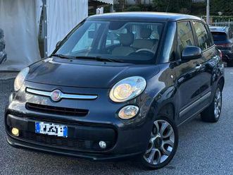 500l living 0.9 t.air t. natural power lounge 85cv