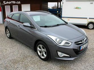 hyundai i40 1.7 crdi klima výhřev tempomat
