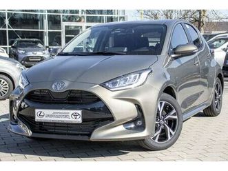 toyota yaris hybrid 116 1.5 vvt-i teamplayer