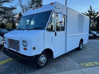 2011 ford utilimaster step van!! perfect for work!! one owner!!