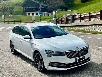 skoda superb iv phev 2021* 42.000km