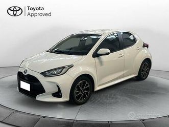 toyota yaris hybrid trend my22