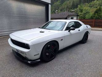 dodge challenger srt 8 6.4