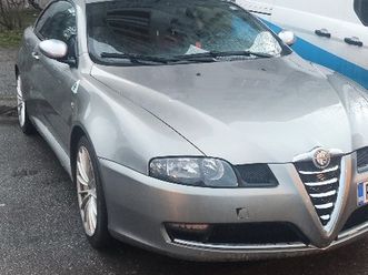 alfa romeo gt 1.9 jtdm blackl 6,000 eur