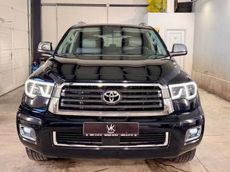 toyota sequoia limited