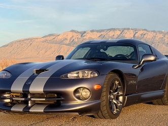 2000 dodge viper gts