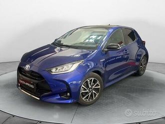 toyota yaris hybrid lounge my21