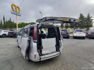 toyota noah 2,0l 2021