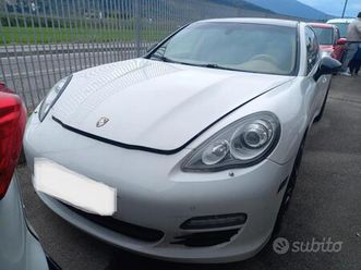 porsche panamera 3.6benzina-2012-cambio automatico