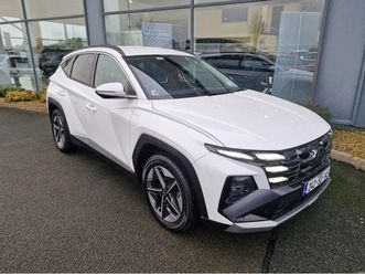 hyundai tucson executive plus 5dr