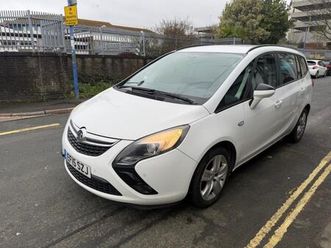 2015 vauxhall zafira 1.4t exclusiv 5dr mpv petrol manual