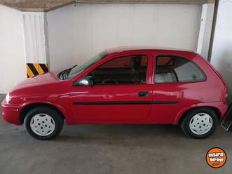 corsa modelo 2003