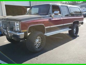 1988 gmc suburban v2500