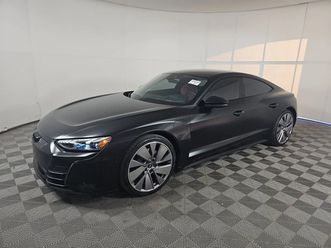 audi e-tron gt quattro prestige