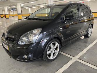 toyota corolla verso 2.2 d-cat 177cv abril/09