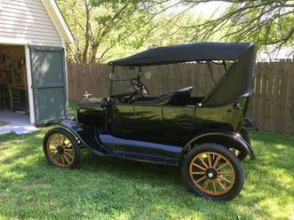 old ford model t classictouring edition car 1924
