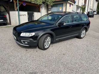 volvo xc70 summum d4 2,4l vollausstattung