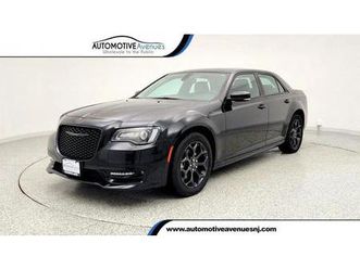 used 2023 chrysler 300 touring