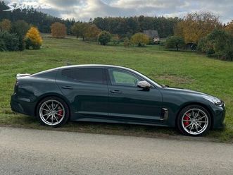 kia stinger gt,3.3 v6,4x4,nové v čr,dph