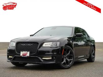 2022 chrysler 300 s, panoramic roof, apple carplay, bsm, remote