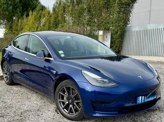 tesla model 3 tração traseira