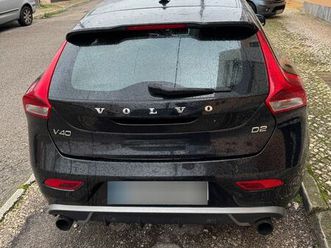 volvo v40 d2 r design