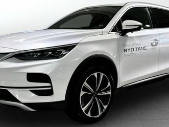 byd tang awd panorama 360k hud 7 míst