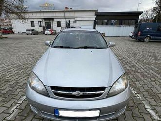 се продава chevrolet lacetti
