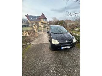 daihatsu cuore 1.0 plus 5ajtó.szervó