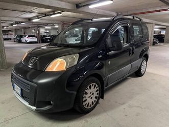 peugeot bipper 1.3 hdi 75 fap stop&start active del 2013 usata a genova