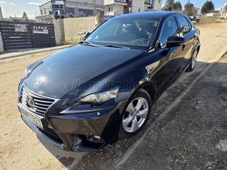 lexus is 300h eco (automata)