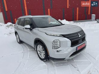 mitsubishi outlander 2024