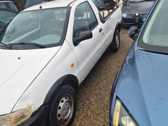 fiat strada 1.9 diesel pick-up