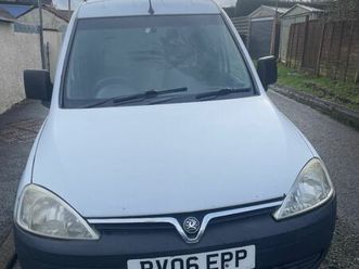 vauxhall, combo, car derived van, 2006, manual, 1686 (cc)